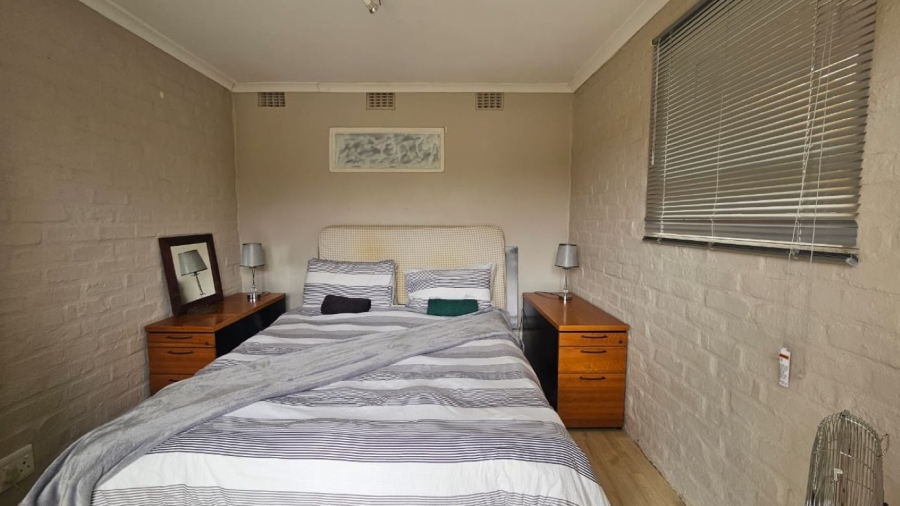 5 Bedroom Property for Sale in Malgas Western Cape